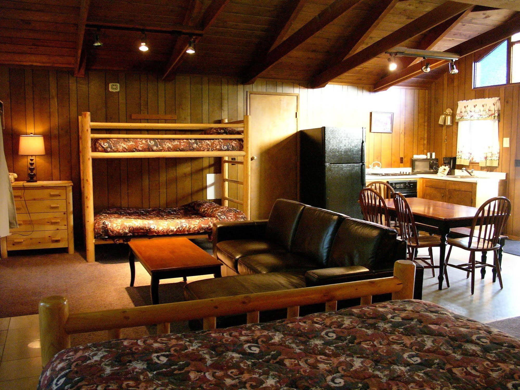 Mountain View Lodge - No Pets Allowed Packwood Exterior foto